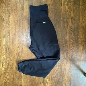2 pairs Figs Maternity Zamora Jogger Scrub Pants